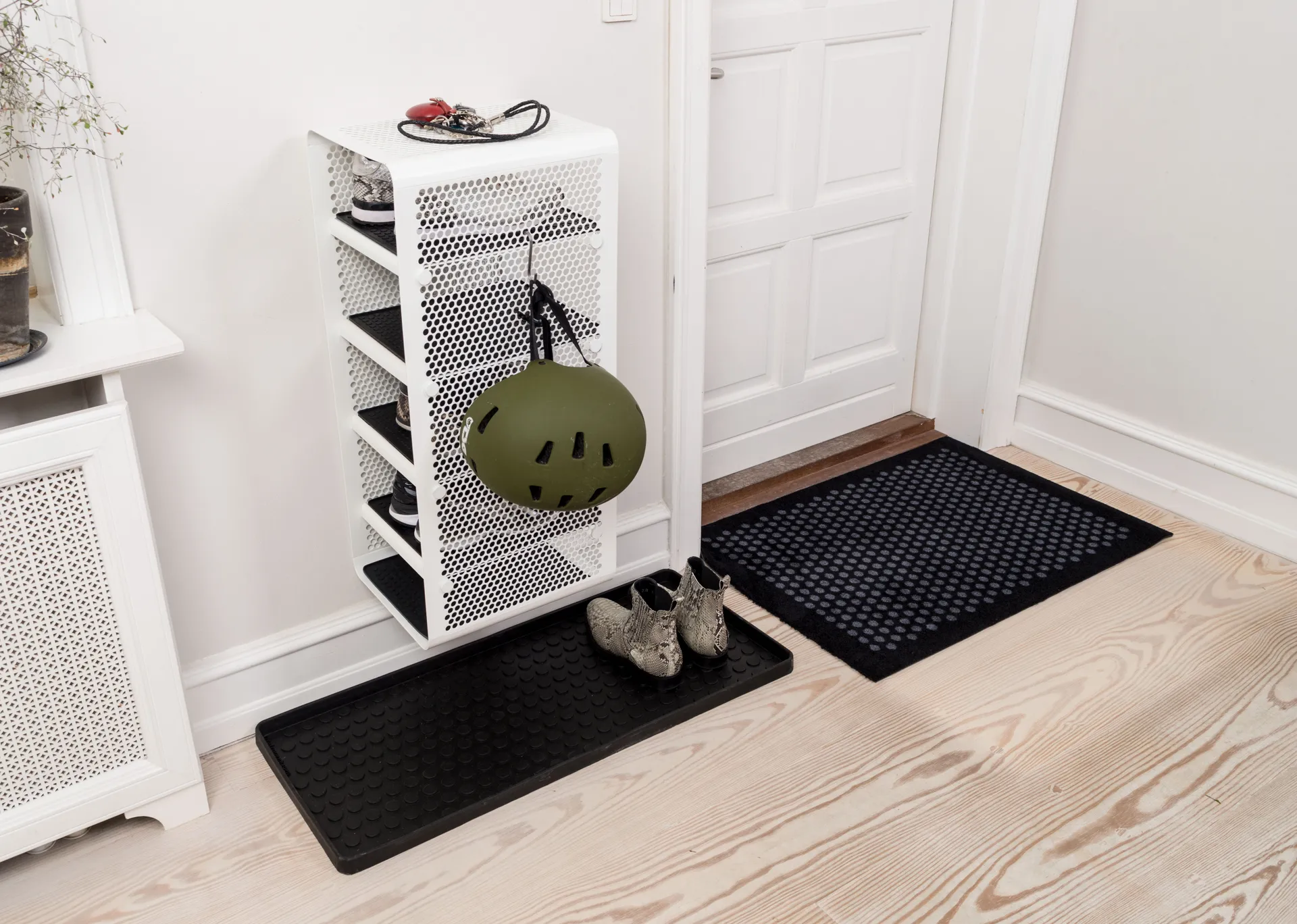 Tica seinähylly large, White tica copenhagen