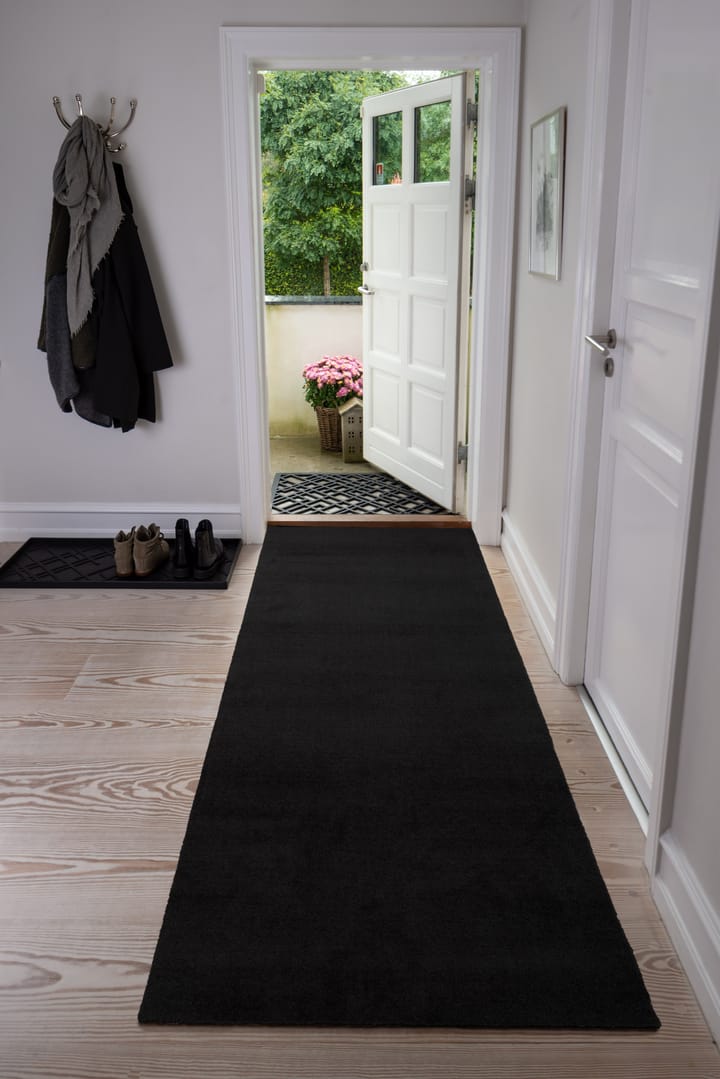 Unicolor käytävämatto, Black, 90 x 200 cm tica copenhagen