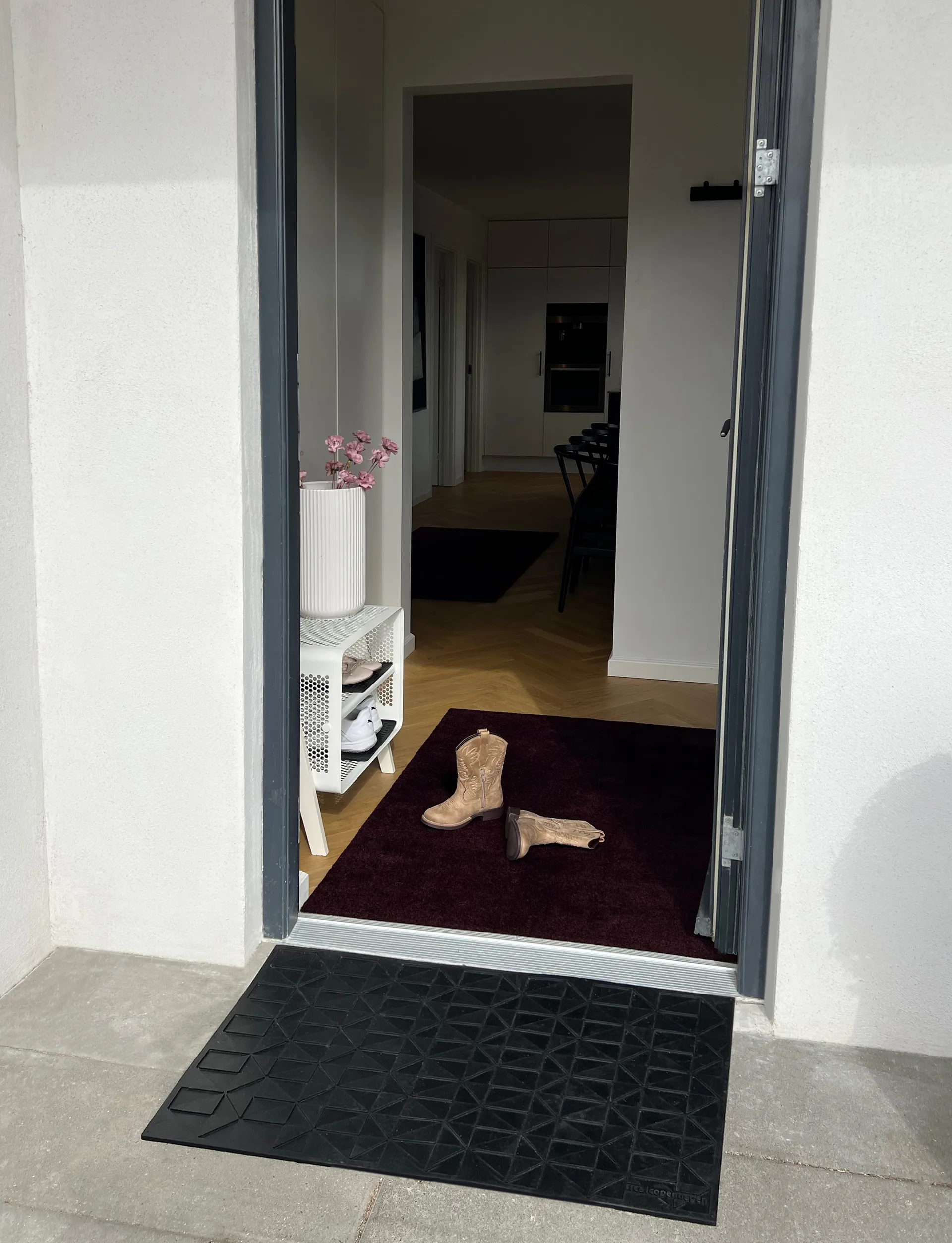 Unicolor käytävämatto, Bordeaux, 90x130 cm tica copenhagen