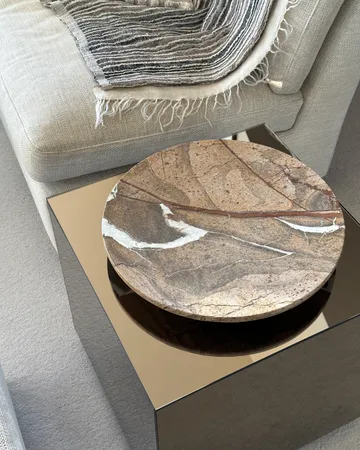 Falker astia - Red stone - Tinted