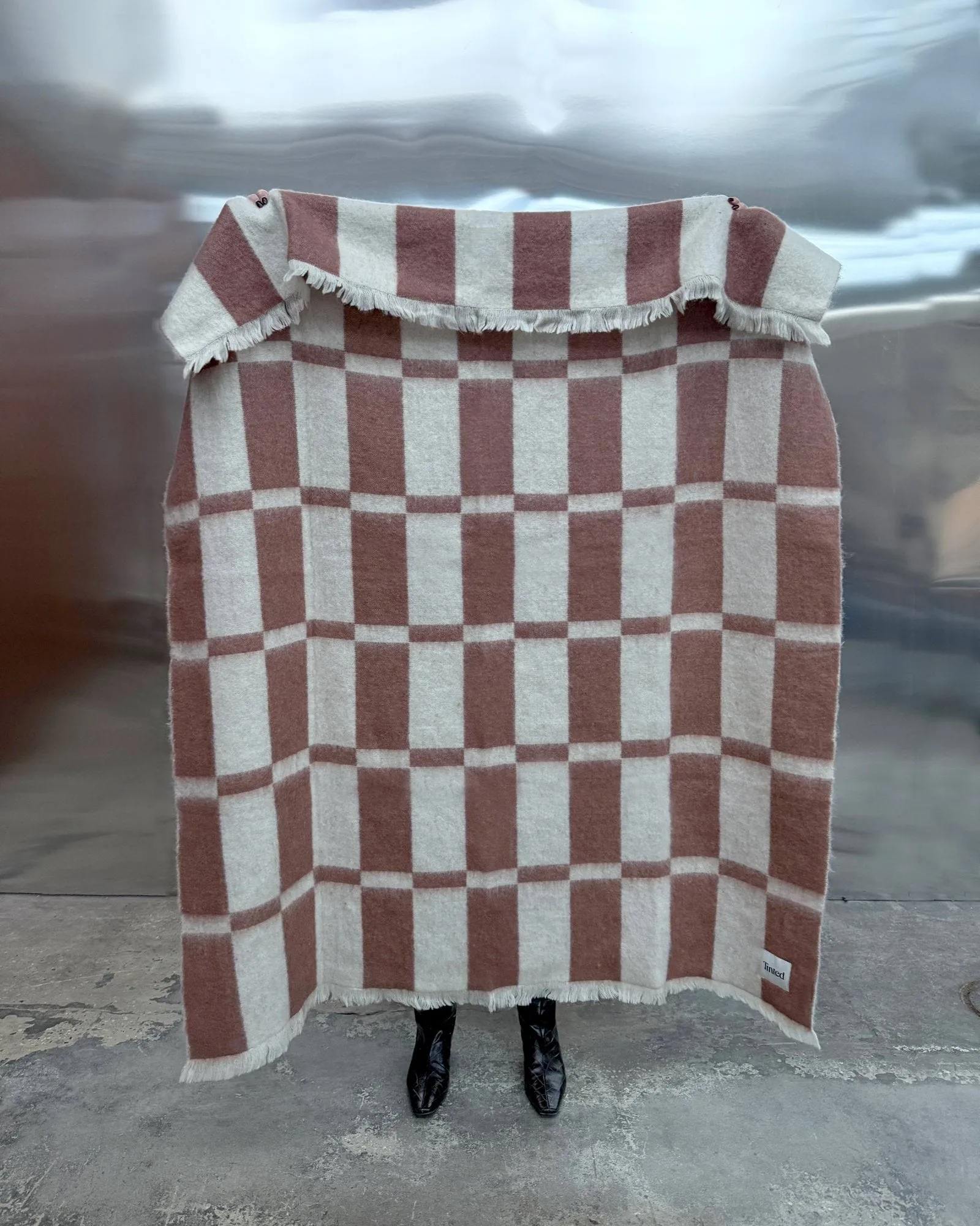 Hallin mohairviltti, Off white-ruoste, 130x170 cm Tinted