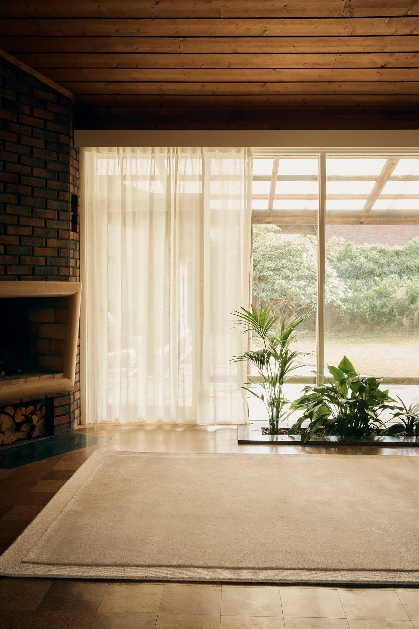 Louis villamatto, Warm beige, 250x350 cm Tinted