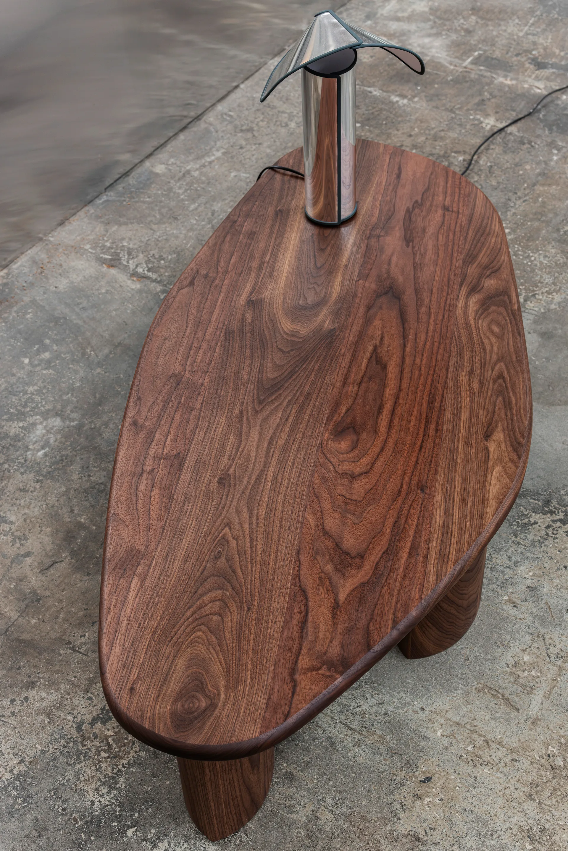 Lowe sohvapöytä, Pähkinä dark brown Tinted