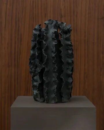 Melera maljakko - Black, 33x16 cm - Tinted