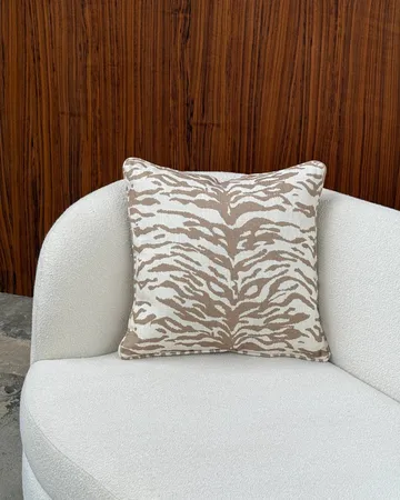 Norell koristetyyny - Tiger beige-off white, 50x50 cm - Tinted