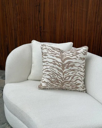 Norell koristetyyny - Tiger beige-off white, 50x50 cm - Tinted