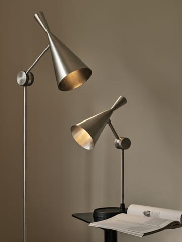 Beat Unbeaten pöytävalaisin LED 53 cm - Alumiini - Tom Dixon