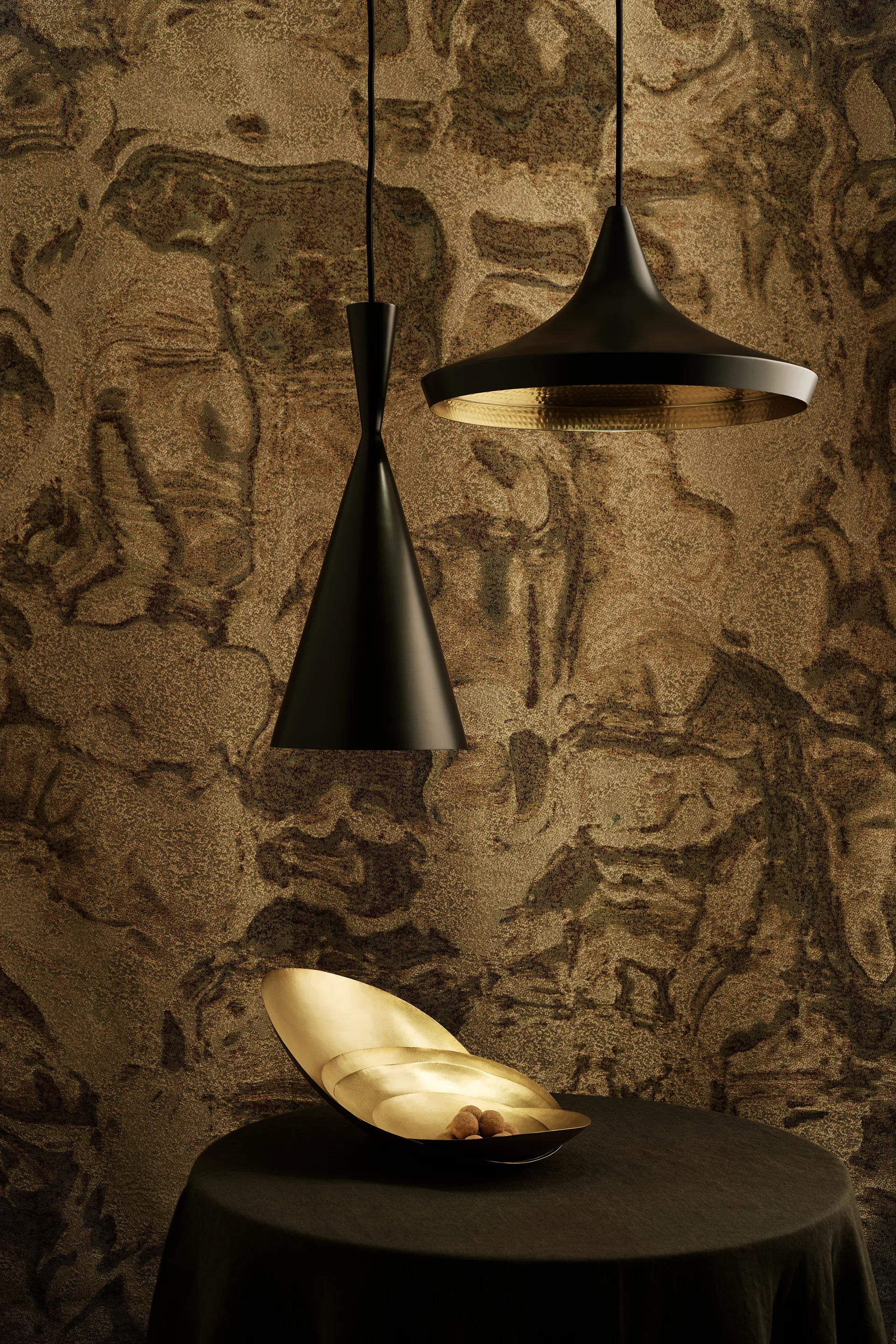 Beat Wide riippuvalaisin LED Ø36 cm, Musta Tom Dixon