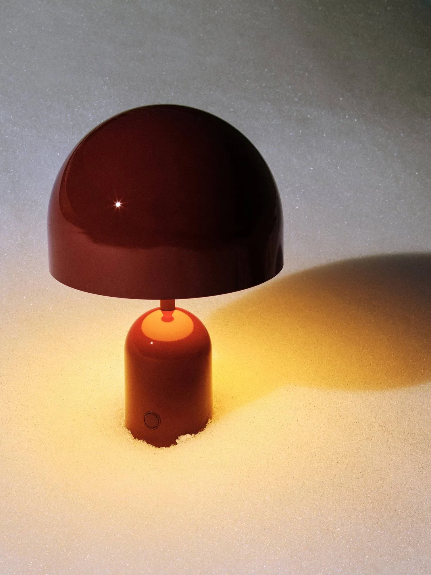 Bell Portabel LED-pöytälamppu 28 cm v.2, Burgundi Tom Dixon