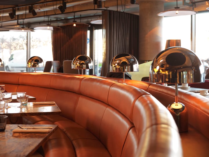 Bell pöytävalaisin, Gold Tom Dixon
