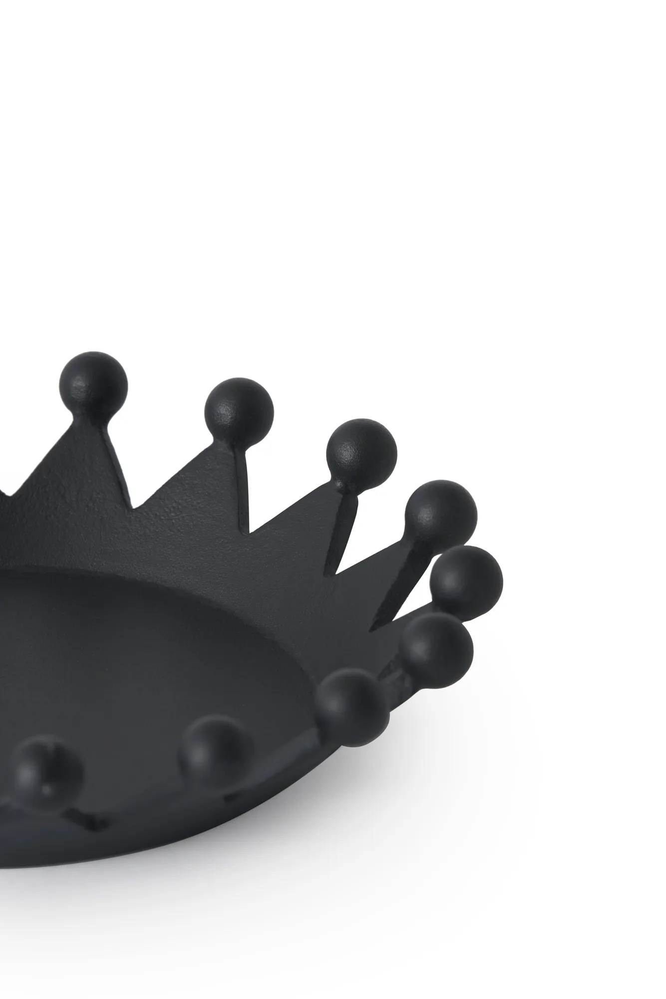 Cast Iron Crown tuikkukuppi, Ø22x4,5 cm Tom Dixon