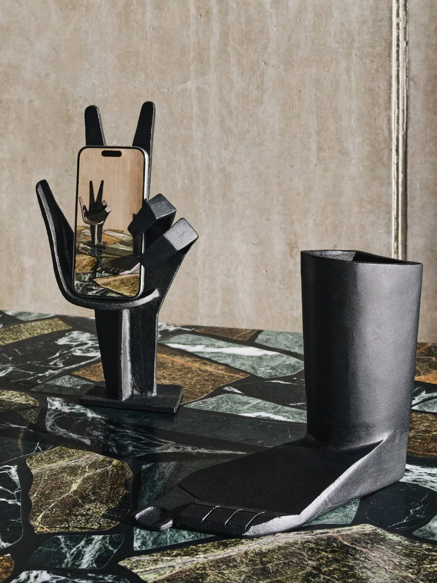 Cast Iron -käsi, Black, 29,8x6,5 cm Tom Dixon