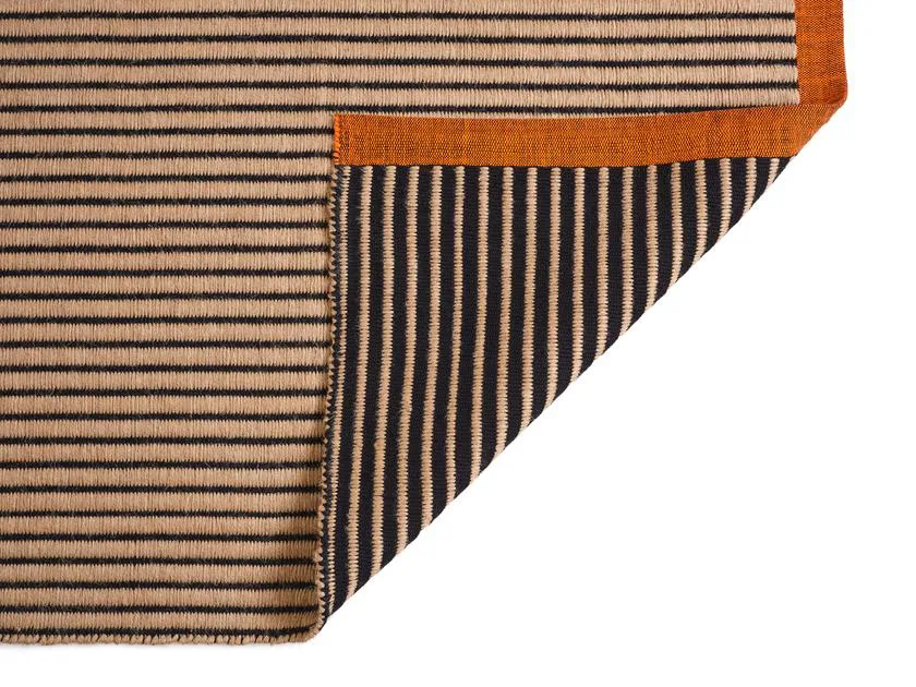 Line matto, Musta 200x300 cm Tom Dixon