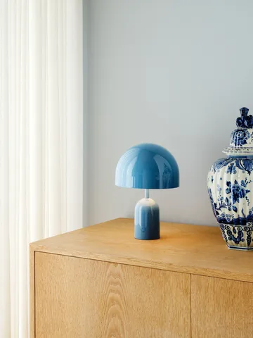 Pose Portable LED pöytävalaisin - Baby Blue - Tom Dixon