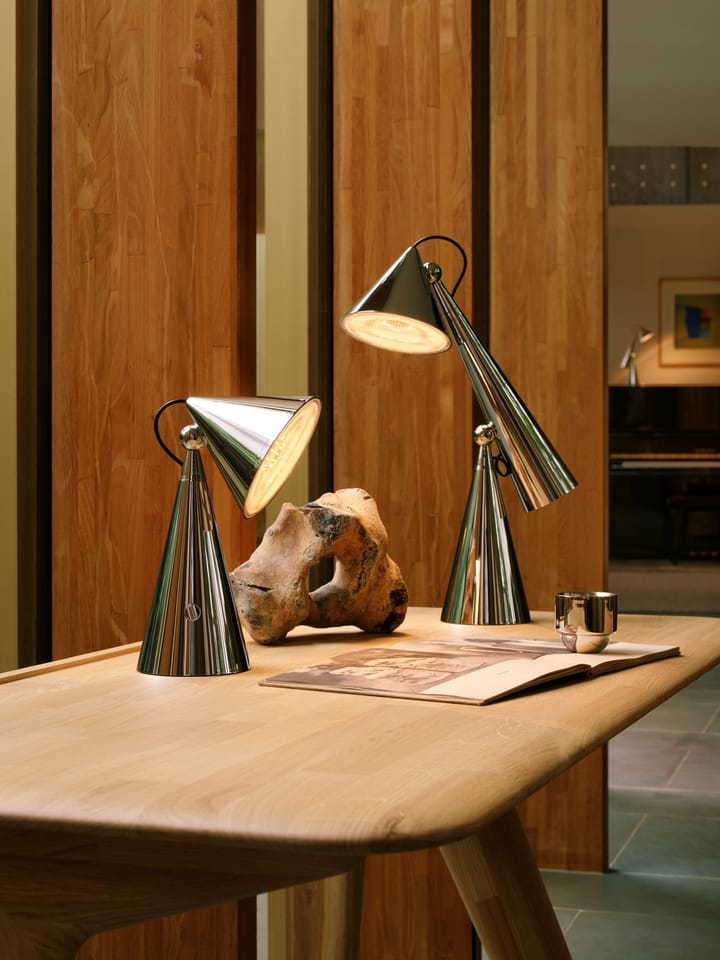 Pose Portable LED pöytävalaisin, Hopea Tom Dixon