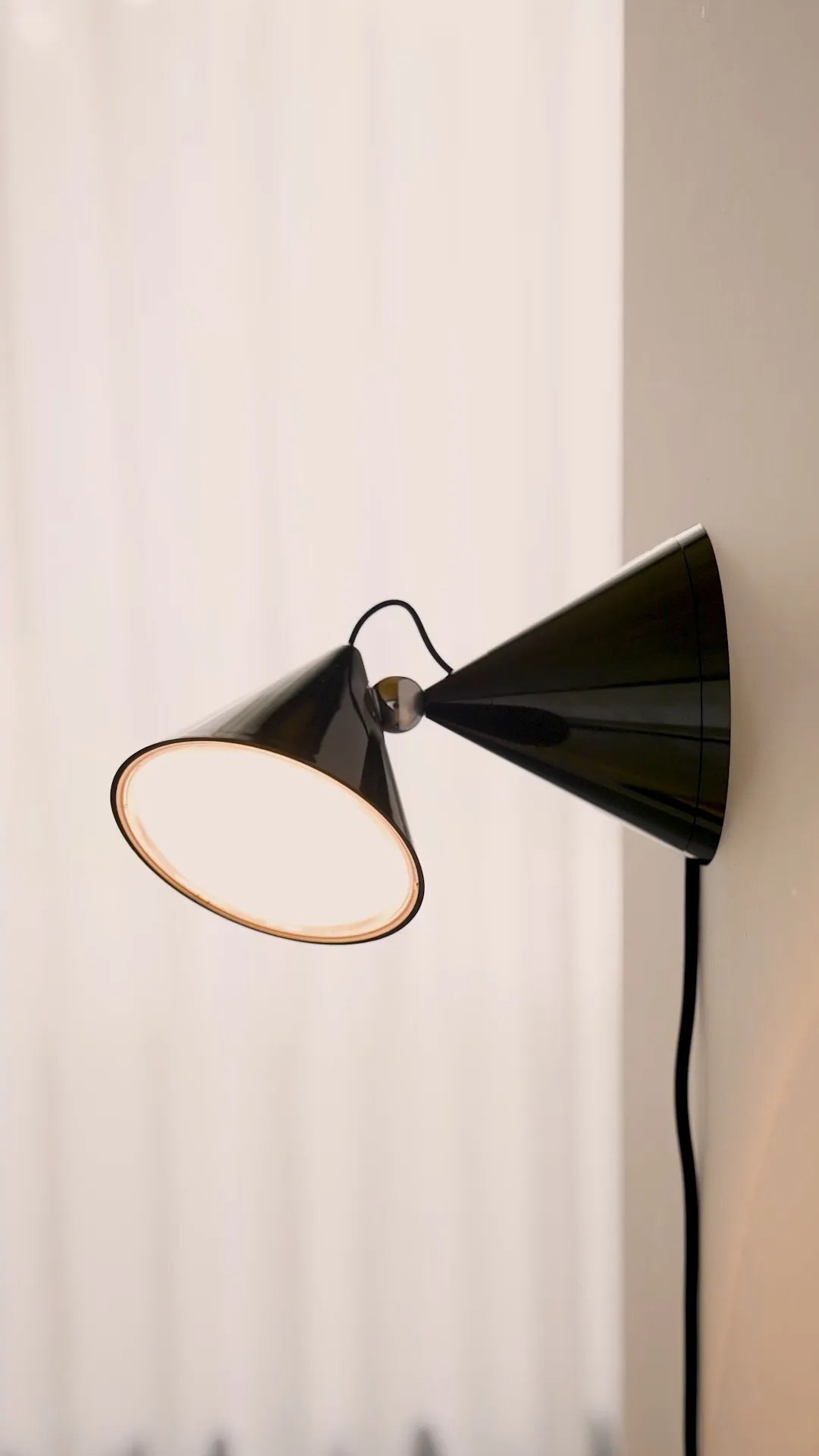 Pose Surface seinälamppu, Kelp Tom Dixon