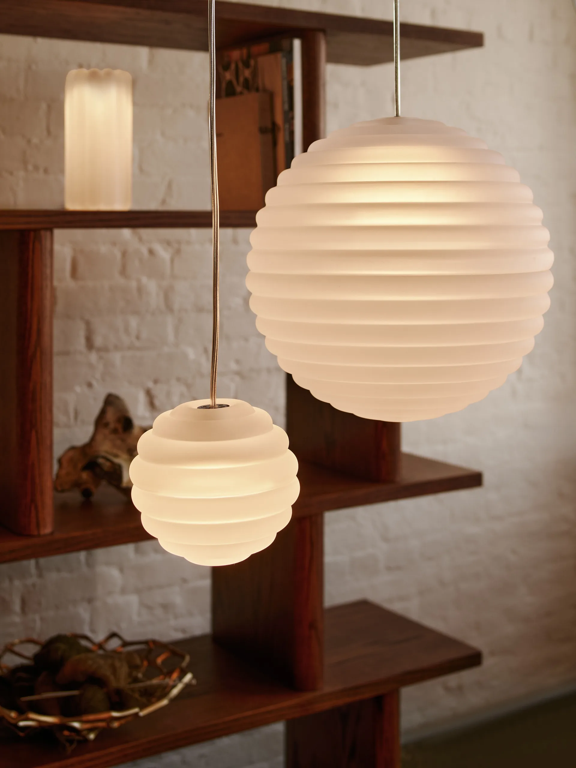 Press Sphere mini riippuvalaisin LED Ø14,5 cm, Frosted  Tom Dixon