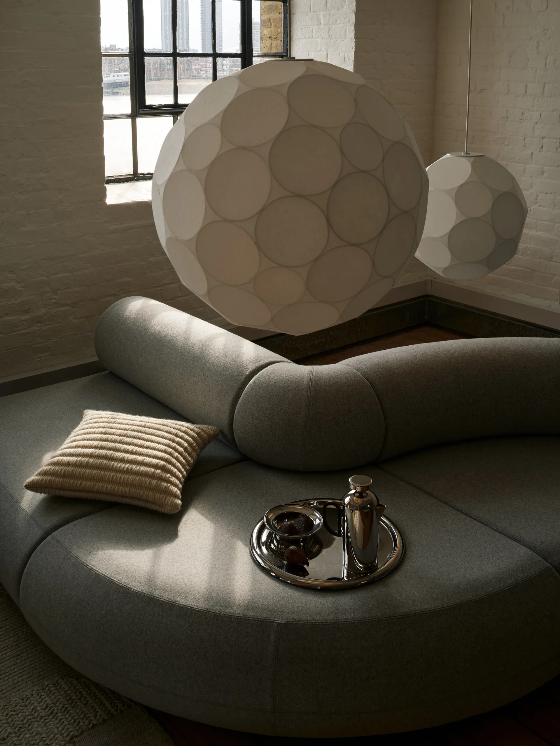 Ridge tyyny 45x45 cm, Natural Tom Dixon