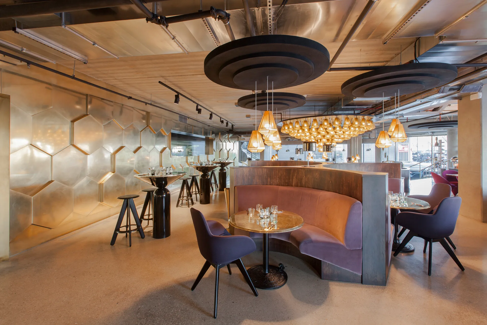 Slab baarijakkara 76 cm, Musta tammi Tom Dixon