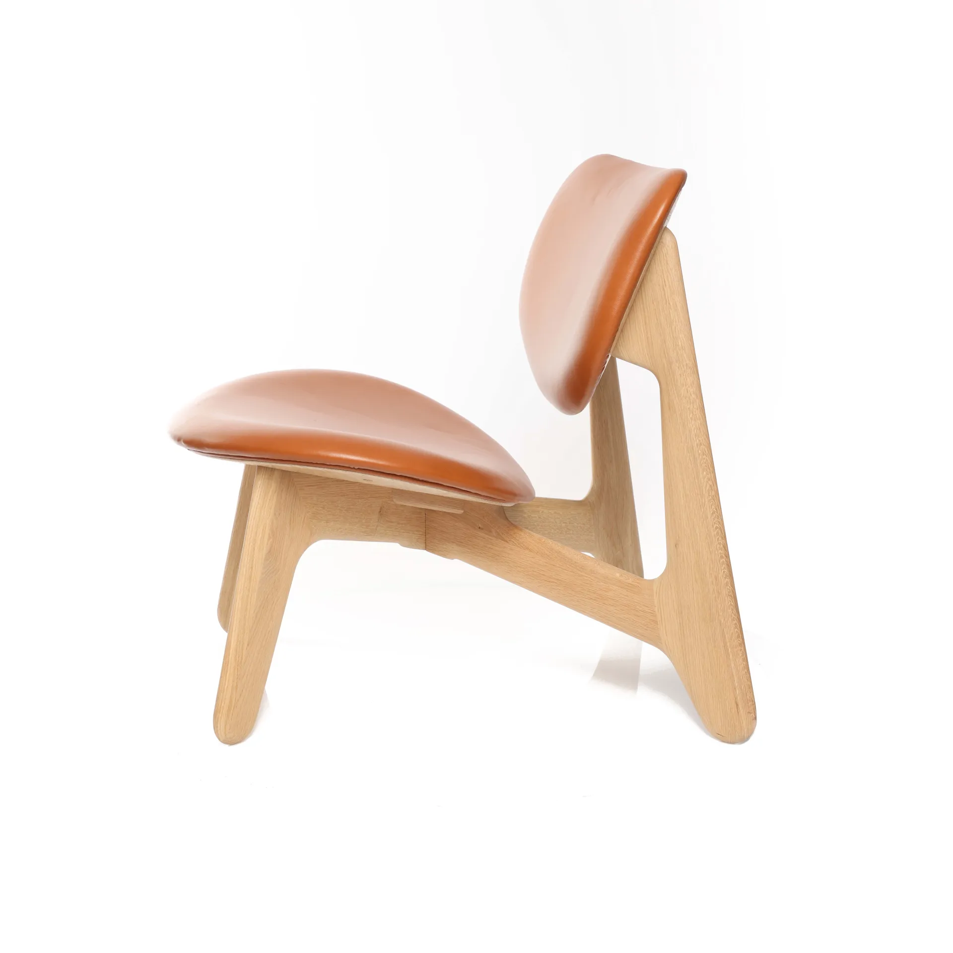 Slab lounge-tuoli verhoiltu istuin, Natural oak-cognac leather Tom Dixon