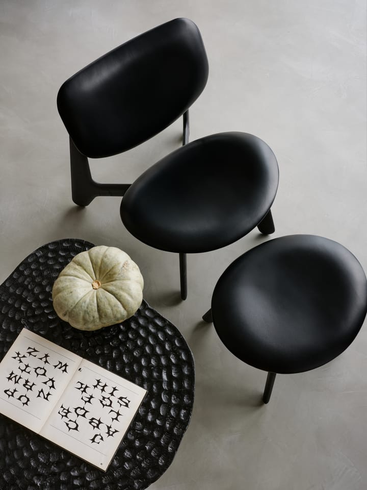 Slab rahi 45x55 cm, Musta tervaleppä-black leather Tom Dixon