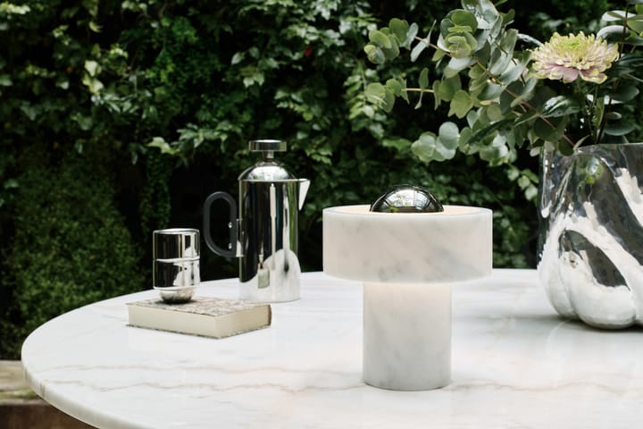 Stone Portable LED -pöytävalaisin 28 cm, Marble-silver Tom Dixon