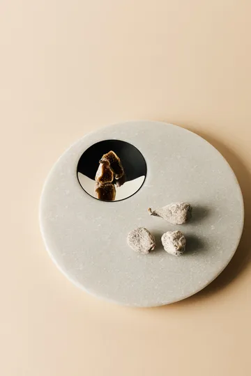 Stone tarjoilualusta Ø22 cm - White marble-silver - Tom Dixon