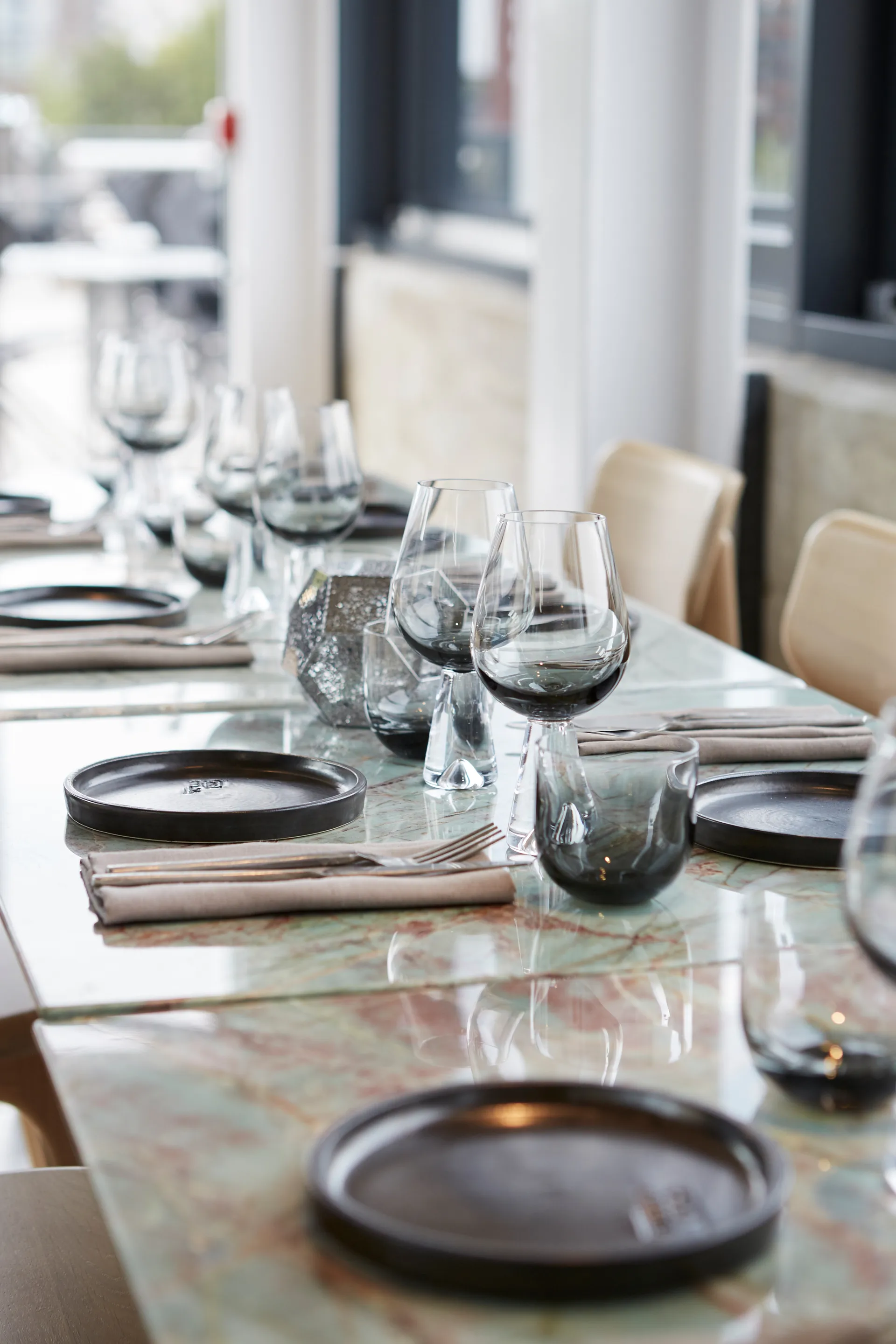 Tank viskilasi, 2-pakkaus, Musta Tom Dixon