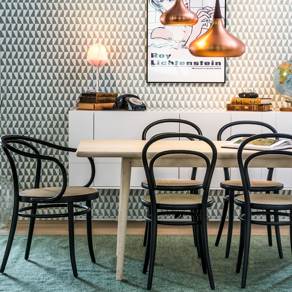 Ton no.30 -nojatuoli rottinkisella istuinosalla, Mustaksi petsattu B123-New Rotting TON