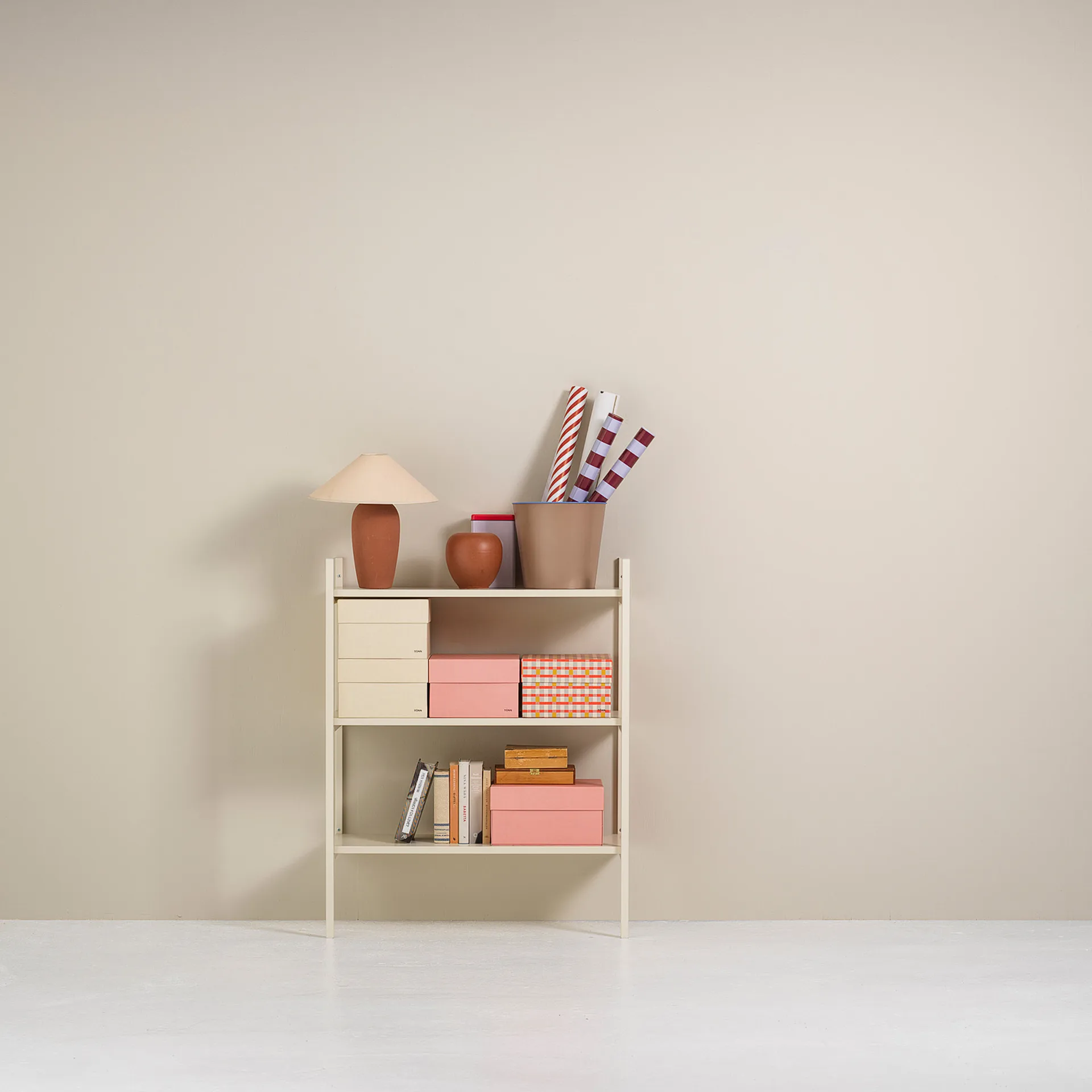Portal-kirjahylly small, Off white, 80 cm TÔNN furniture