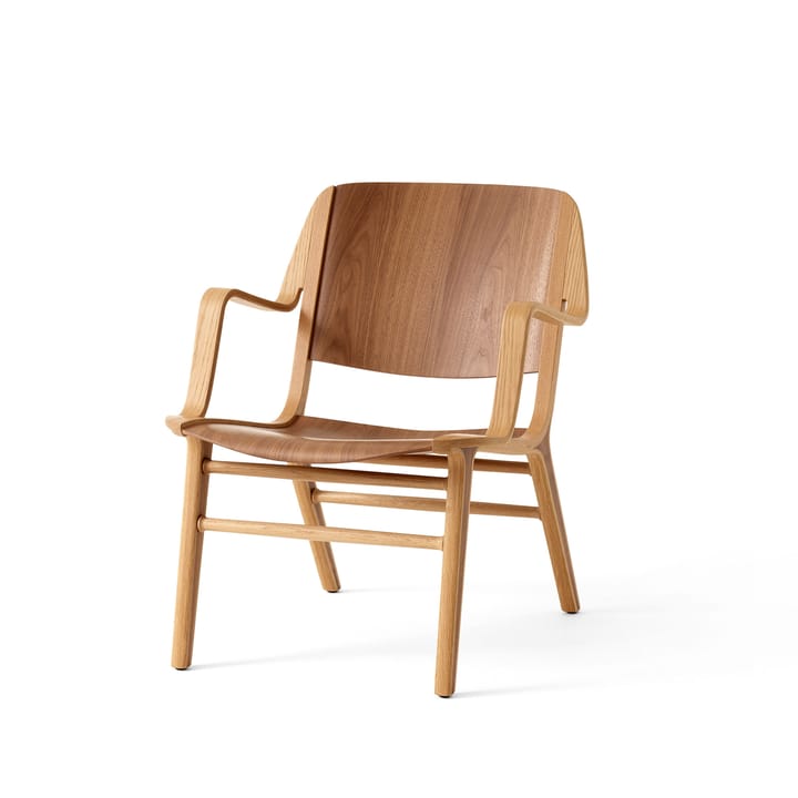 AX HM11 Lounge Chair käsinojilla - Walnut-oak - &Tradition