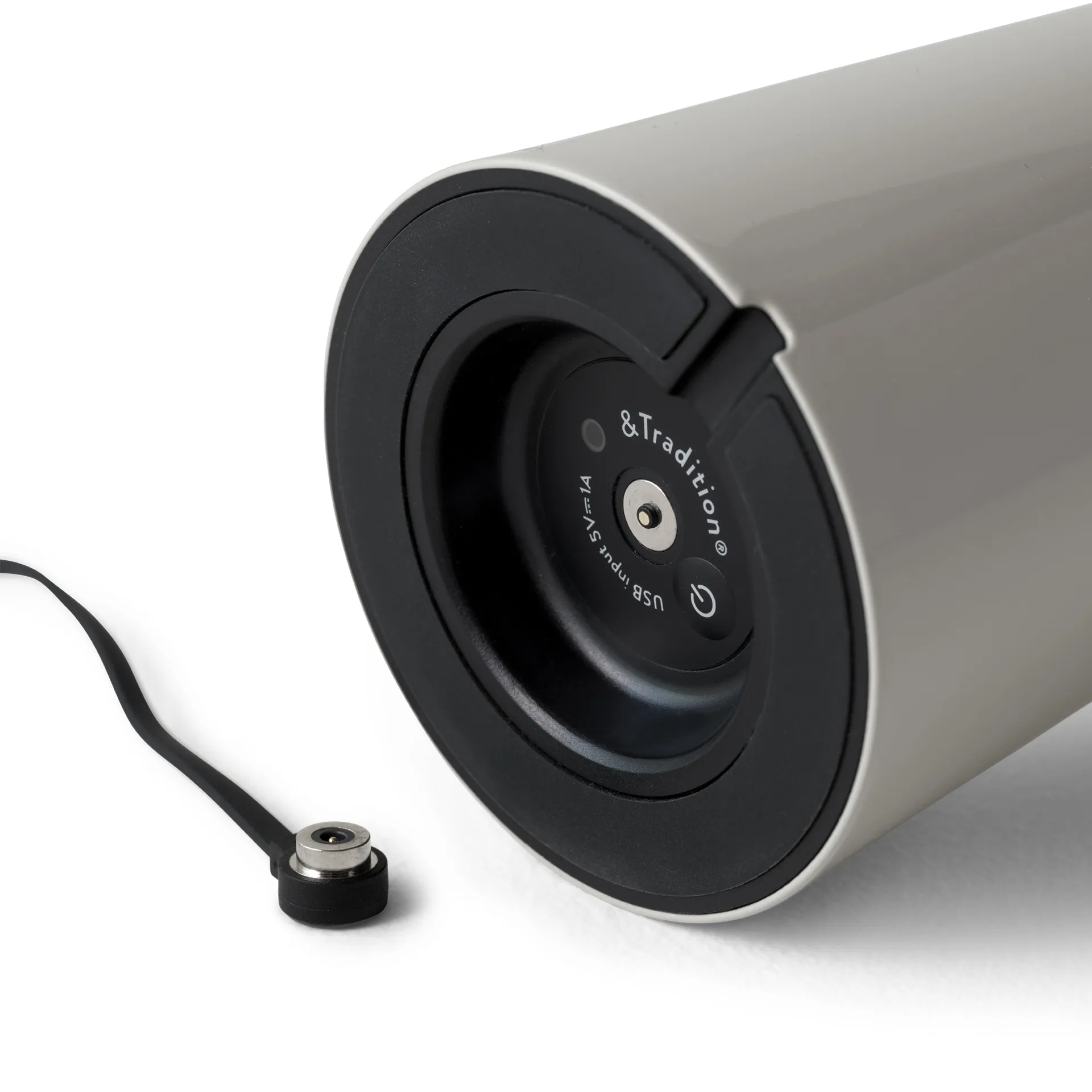 Caret MF1 portable -pöytävalaisin, Silk grey &Tradition