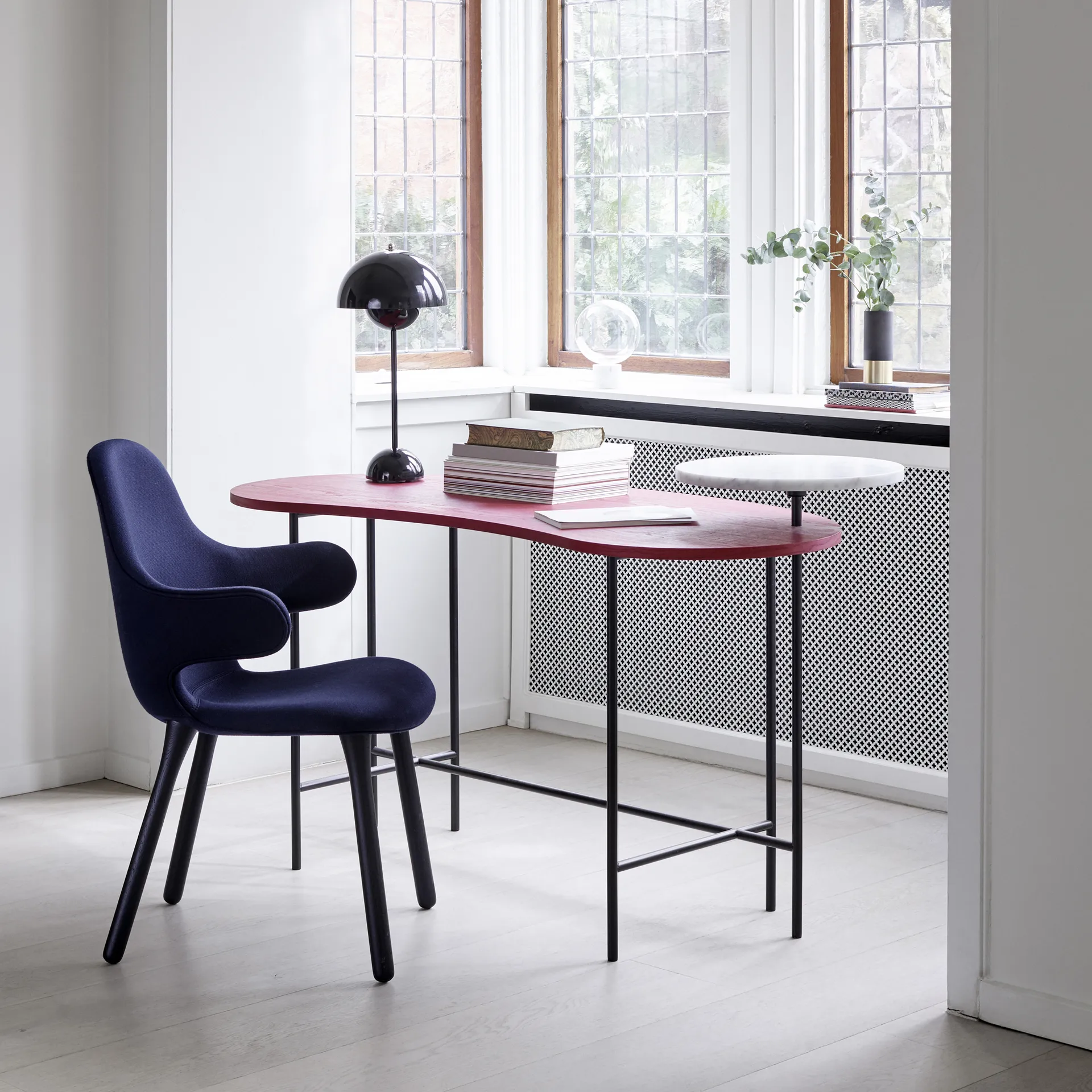 Catch JH1 -tuoli, Remix 662 dark red-musta tammi &Tradition