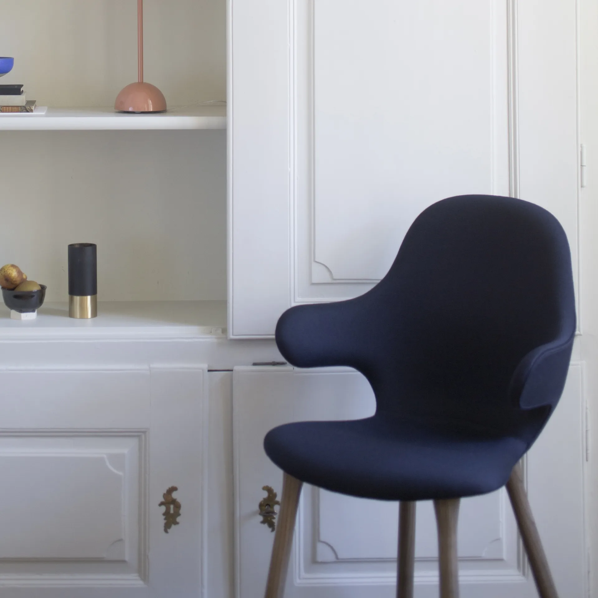 Catch JH1 -tuoli, Remix 662 dark red-musta tammi &Tradition