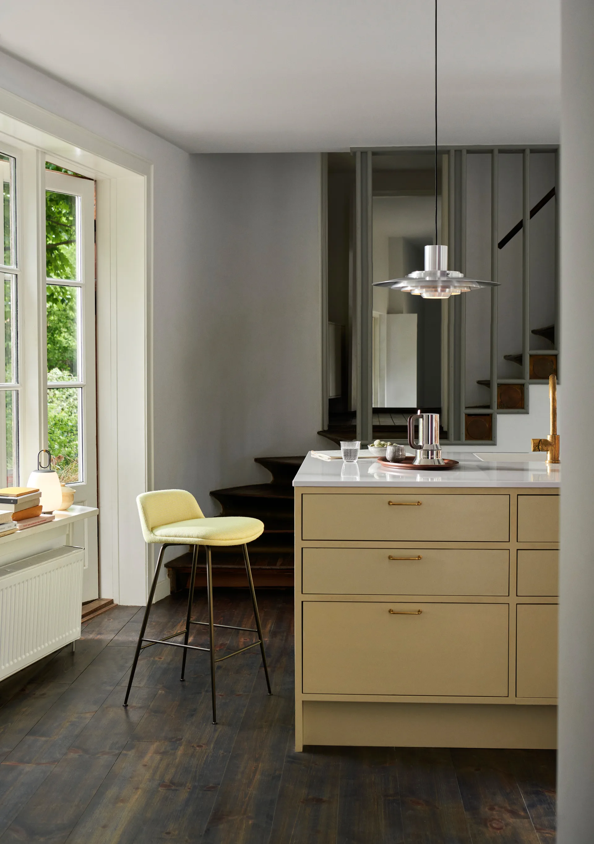 Collect SC64 -tarjotin 28 cm, Black Stained Oak &Tradition