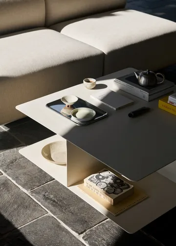 Develius EV3 sohvapöytä - Steel ivory, Ø89×40 cm - &Tradition