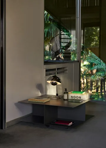 Develius EV3 sohvapöytä - Steel stone grey, Ø89×40 cm - &Tradition