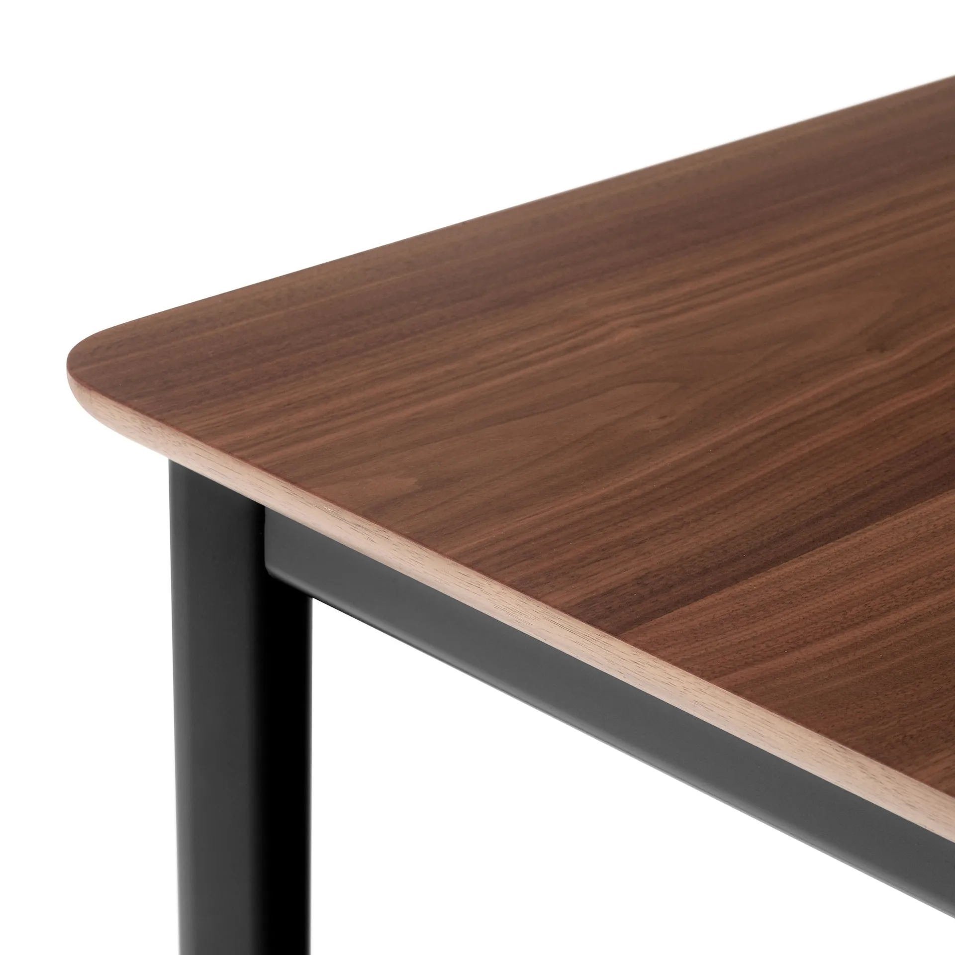 Drip HW117 ruokapöytä 103x253 cm, Black frame-clear lacq. walnut &Tradition