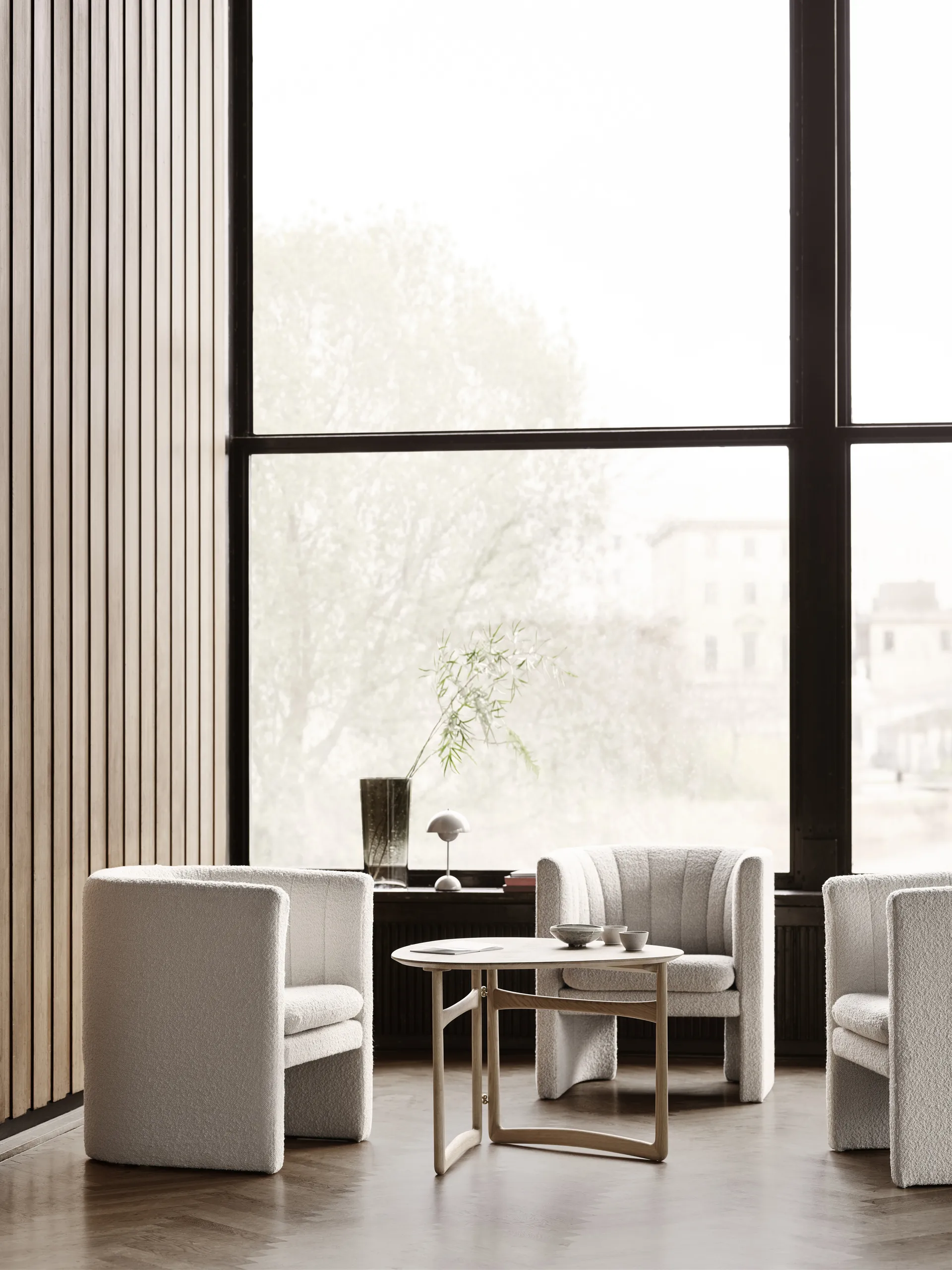 Flowerpot kannettava pöytävalaisin VP9, Grey beige &Tradition