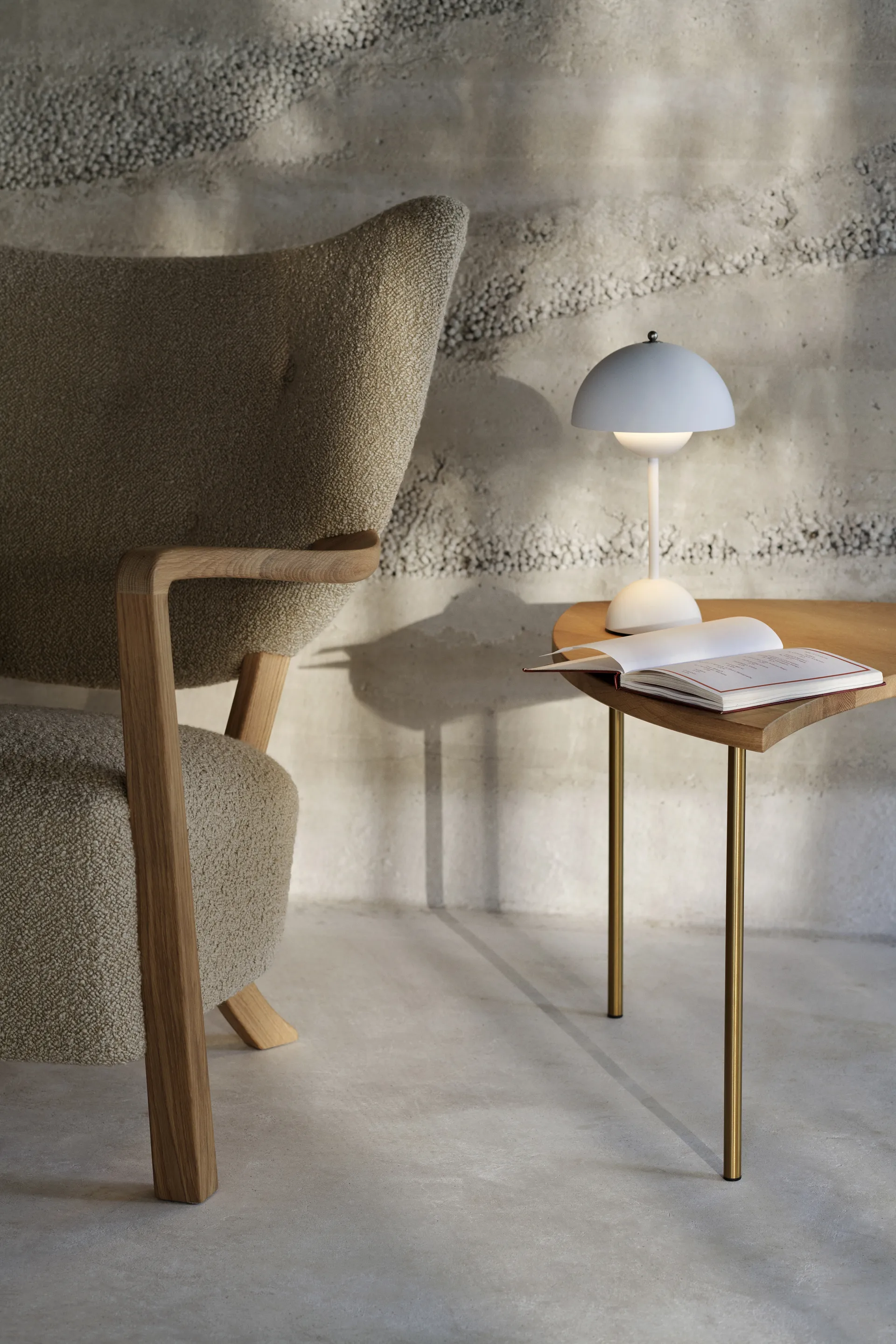 Flowerpot kannettava pöytävalaisin VP9, Matt white &Tradition