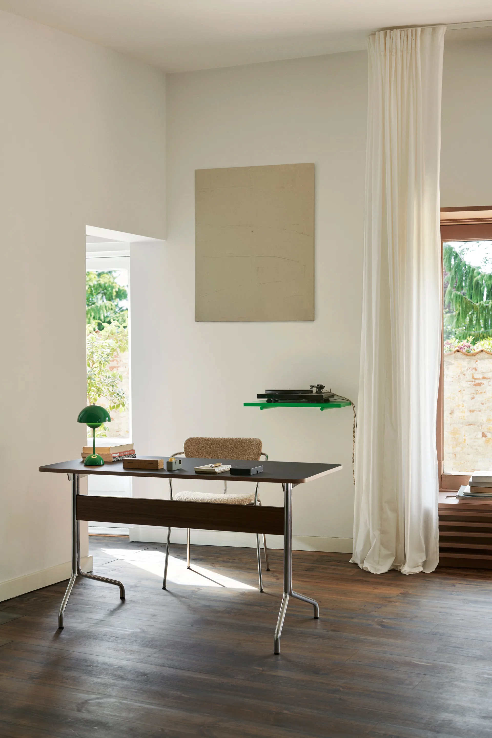 Flowerpot kannettava pöytävalaisin VP9, Signal green &Tradition