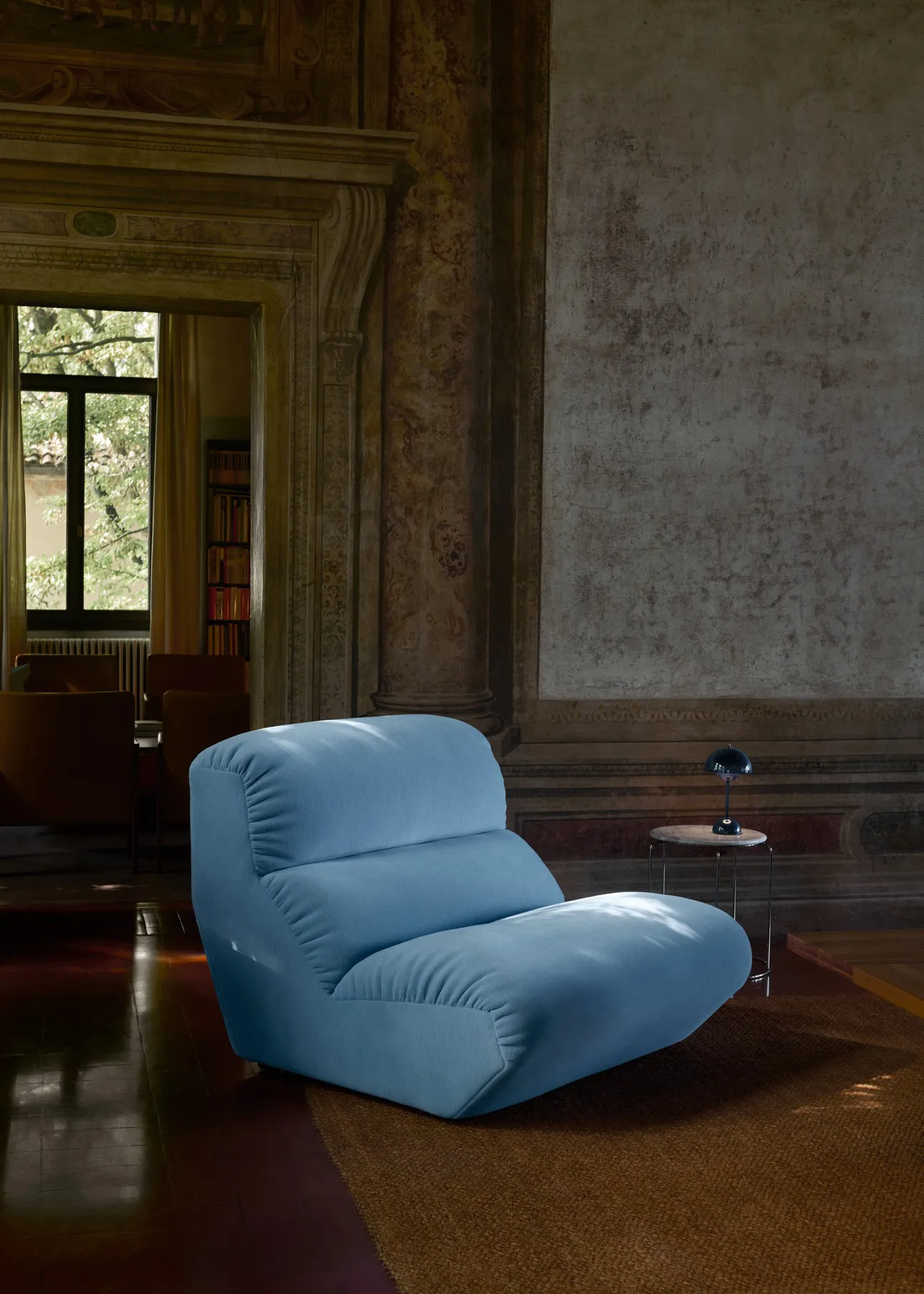 Flowerpot kannettava pöytävalaisin VP9, Teräksen­sininen &Tradition