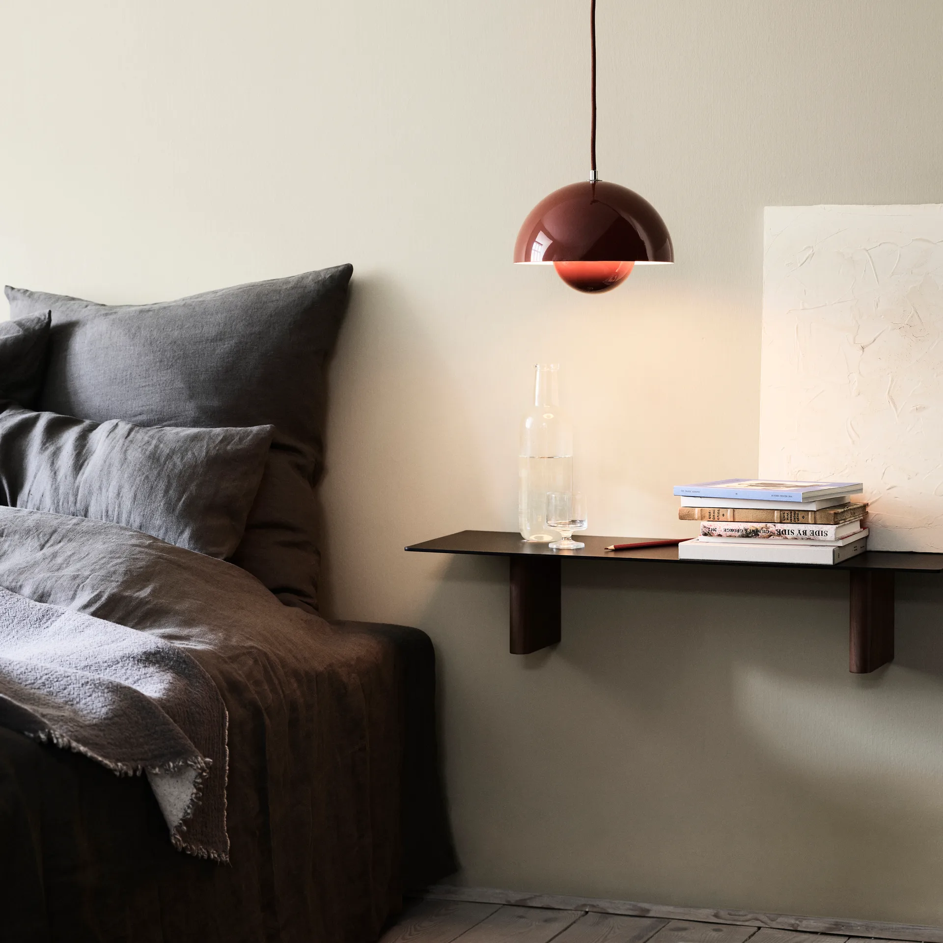 Flowerpot VP1 riippuvalaisin, Punainen-ruskea &Tradition