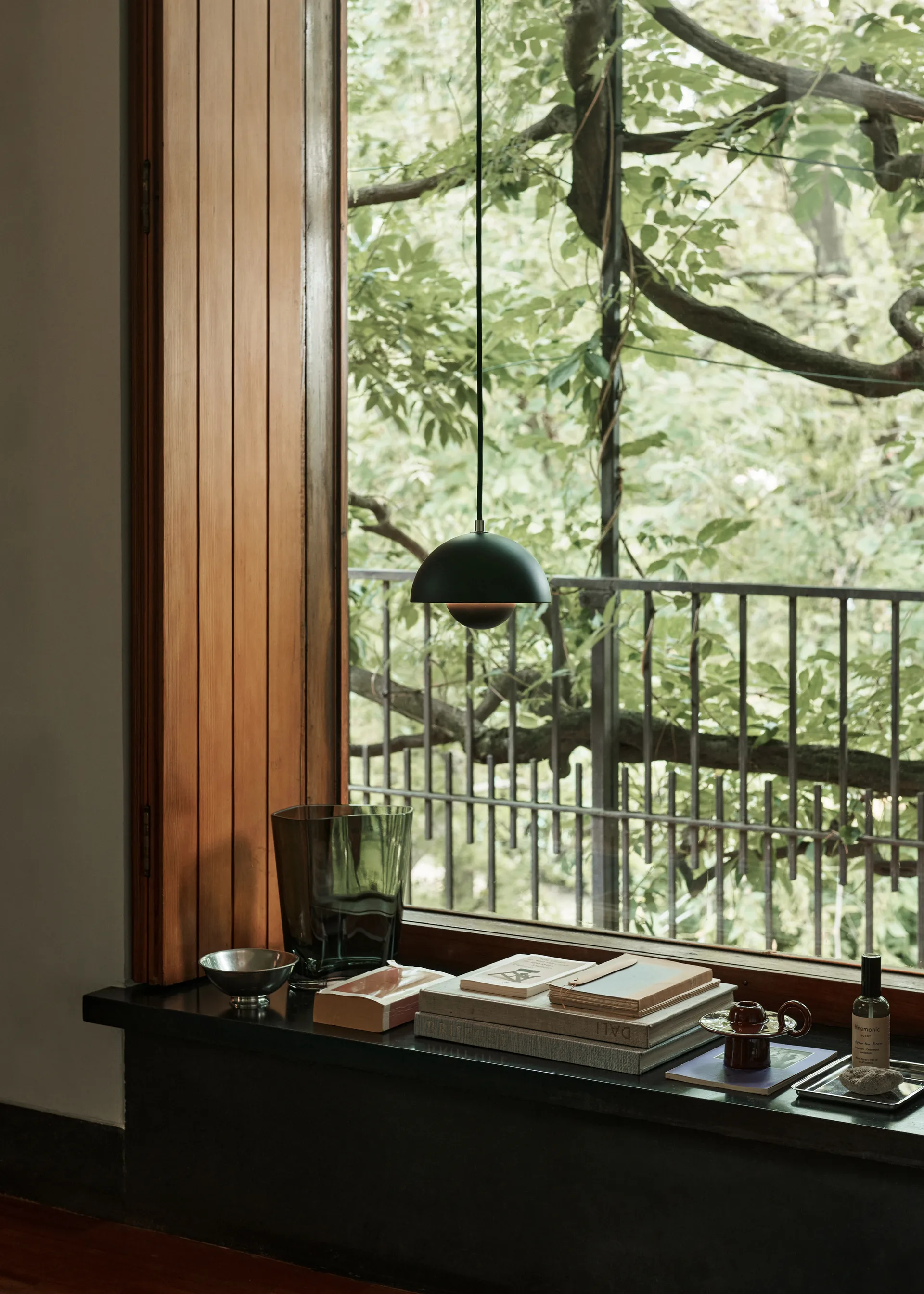 Flowerpot VP10 riippuvalaisin, Matt black &Tradition