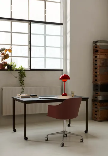 FlowerPot VP3 pöytävalaisin - Vermilion red - &Tradition