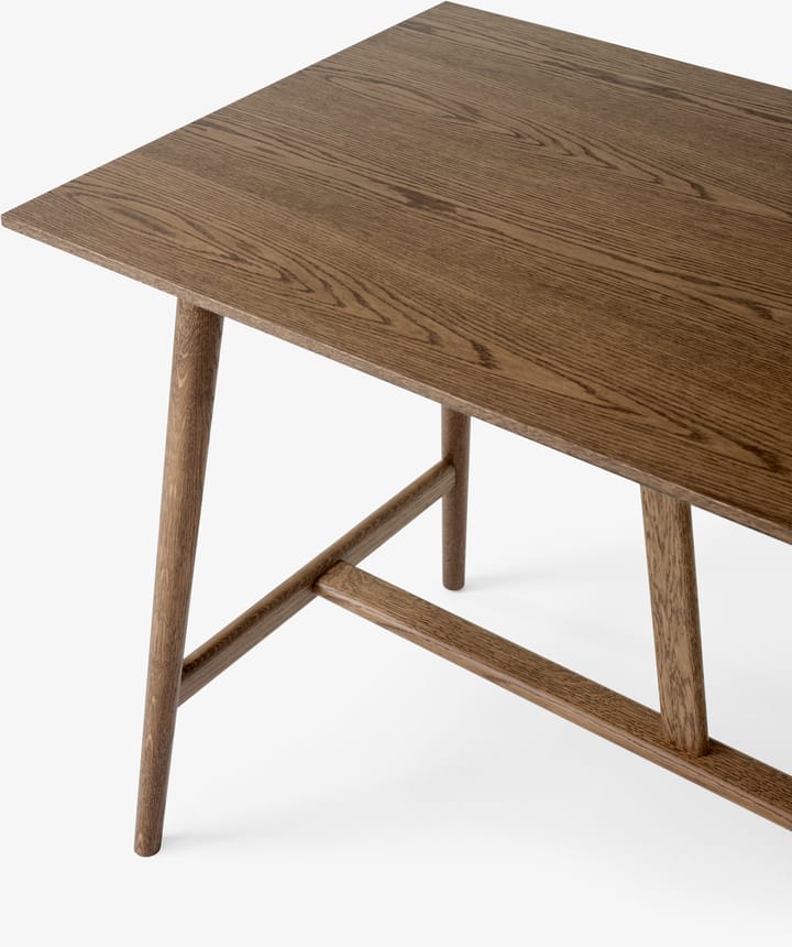 In Between SK26 Counter Table baaripöytä 190x80x95 cm, Savutammi &Tradition