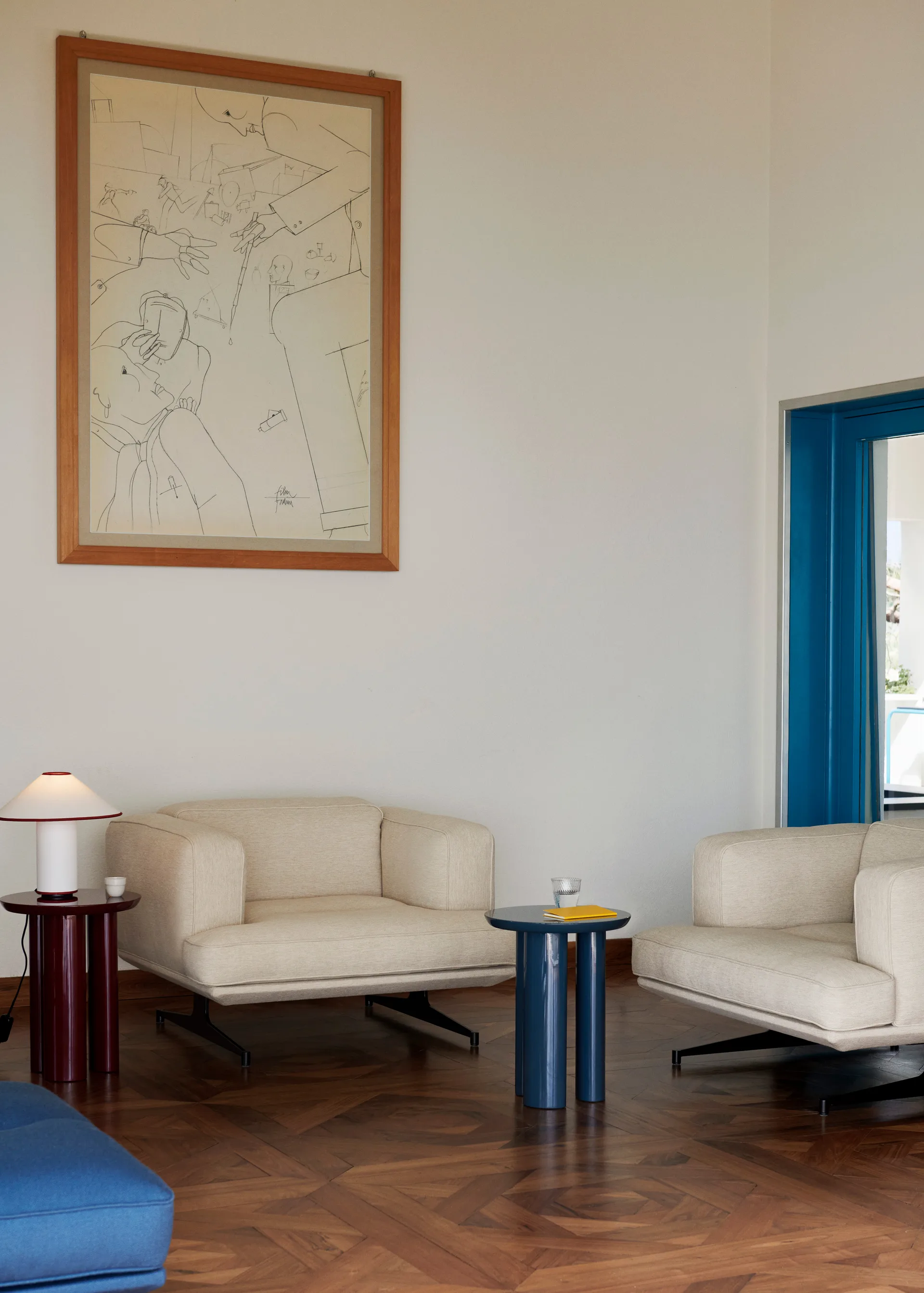 Inland AV21 nojatuoli, Clay 0011-warm black &Tradition