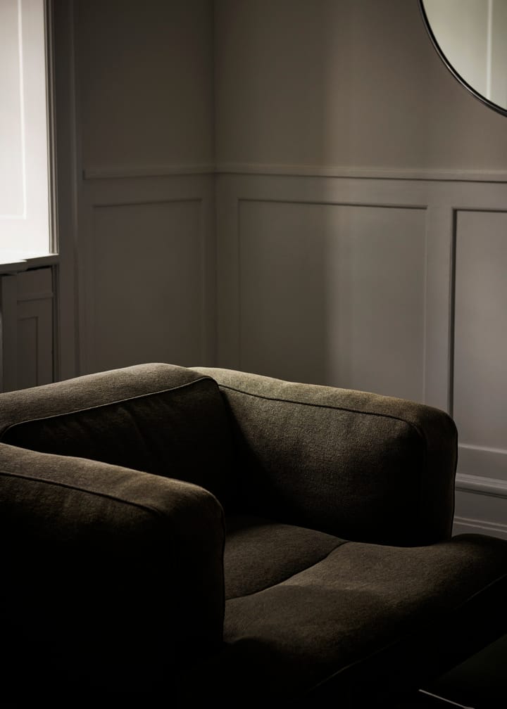 Inland AV21 nojatuoli, Clay 0014-polished aluminium &Tradition