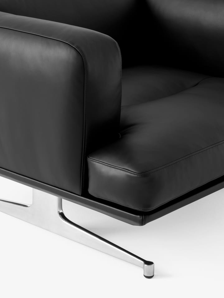 Inland AV21 nojatuoli - Noble musta nahka-kiillotettu alumiini - &Tradition