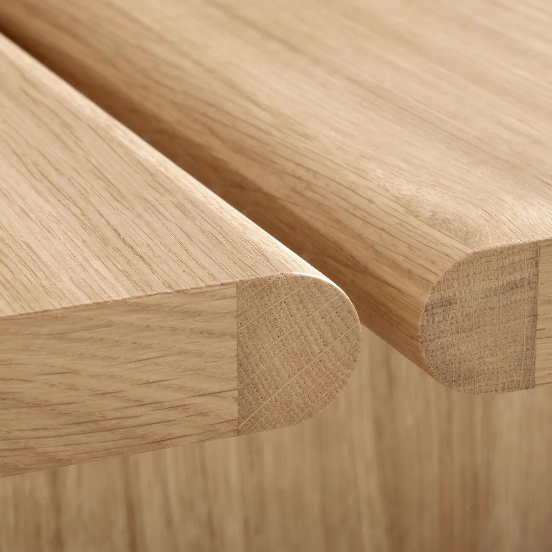 Ita OS4 sohvapöytä 110x110 cm, Oak &Tradition